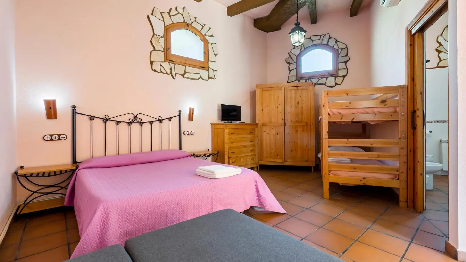 La Xaconera Villa Catllar